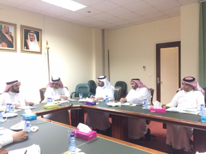 المجلس التنسيقي بين كلية التربية والإدارة العامة للتعليم يعقد اجتماعه الأول